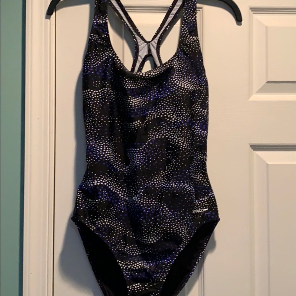Bathing suit